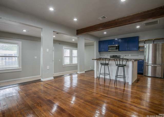 Property at 933 Lamar St, San Antonio, TX 78202-1230, 3 beds, 1 bath