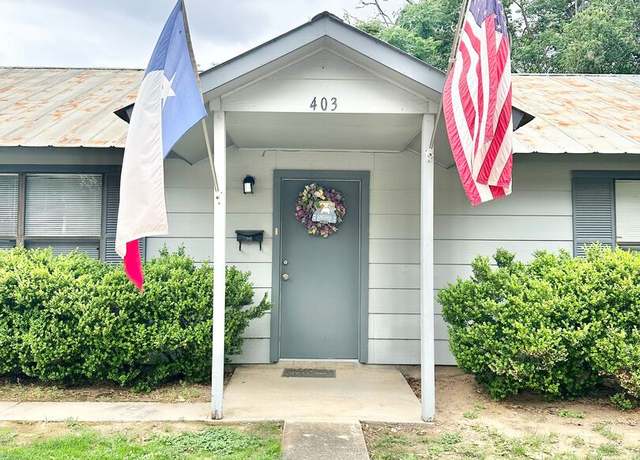 Property at 401/403 W Adams, Pleasanton, TX 78064, 4 beds, 2 baths