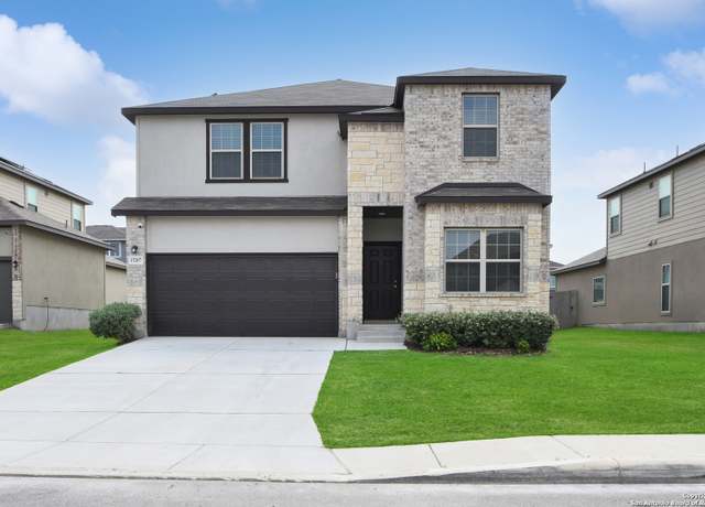 Property at 15207 Comanche Gard, San Antonio, TX 78233-3033, 5 beds, 3.5 baths