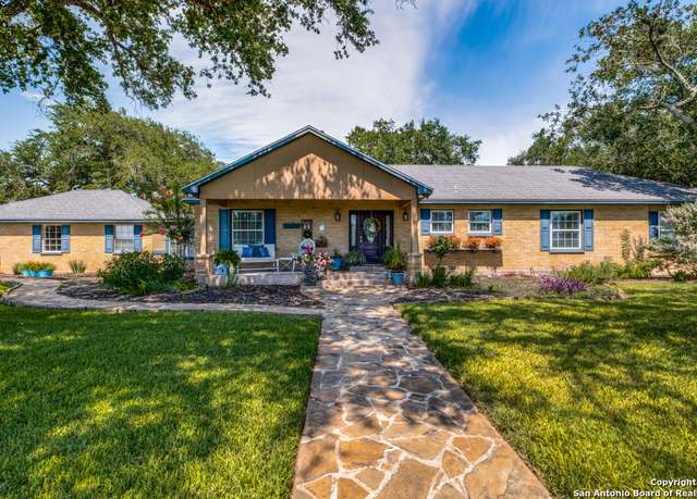 Property at 174 County Road 351, Mathis, TX 78368, 3 beds, 3 baths