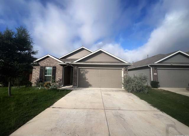 Property at 2682 Mccrae, New Braunfels, TX 78130, 3 beds, 2 baths