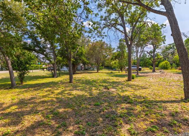 Property at 1308 Bert, Seguin, TX 78155