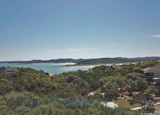 Property at 1118 Stagecoach Dr, Canyon Lake, TX 78133