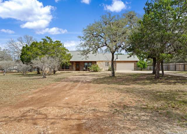 Property at 616 Robindale West, Bandera, TX 78003, 4 beds, 2.5 baths
