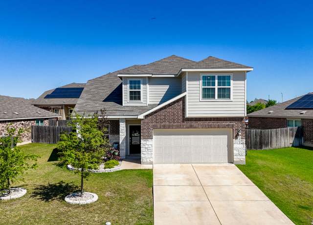Property at 1864 Danube Dr, New Braunfels, TX 78130, 5 beds, 3.5 baths