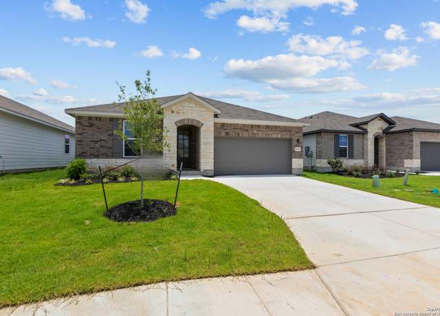 Property at 2709 Nueva Cordova, Seguin, TX 78155, 3 beds, 2 baths