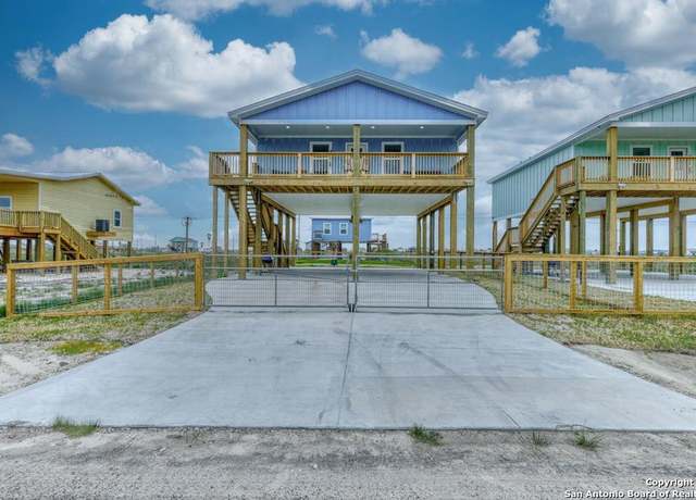 Property at 370 Misty Oak, Rockport, TX 78382, 3 beds, 2 baths