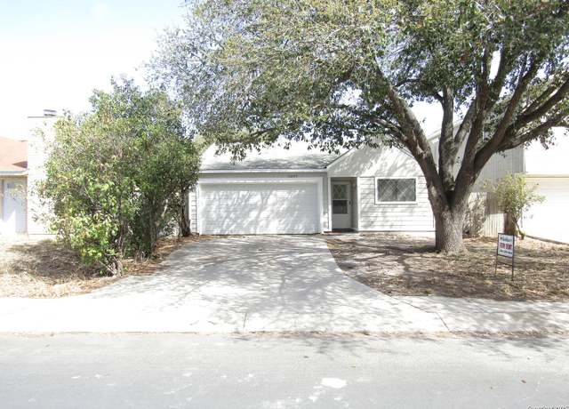 Property at 10243 Raven Fld, San Antonio, TX 78245, 3 beds, 2 baths