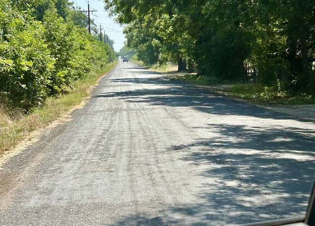 Property at 1141 County Road 679, Natalia, TX 78059