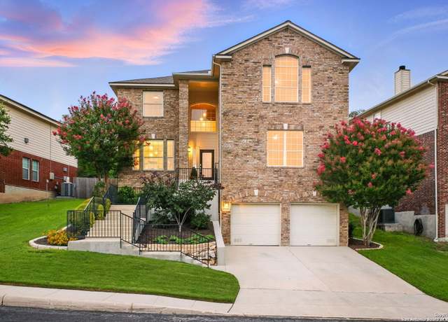 Property at 21034 La Pena Dr, San Antonio, TX 78258, 3 beds, 2.5 baths