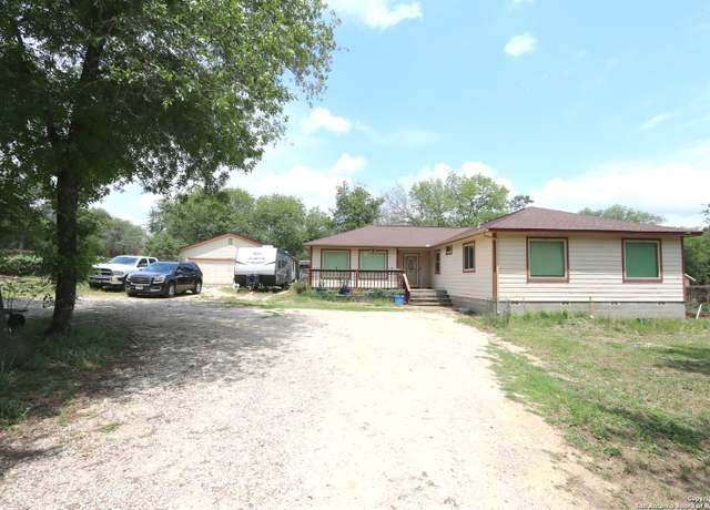 Property at 1112 Clover Ct, Adkins, TX 78101-2601, 3 beds, 2 baths