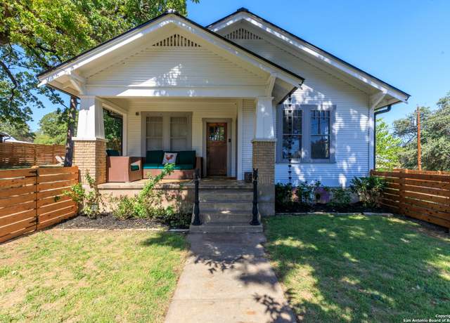 Property at 502 Saint Marys St, Fredericksburg, TX 78624, 3 beds, 2 baths
