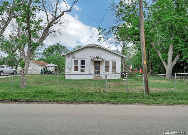 Property at 270 Country Ln, Cibolo, TX 78108, 2 beds, 1 bath