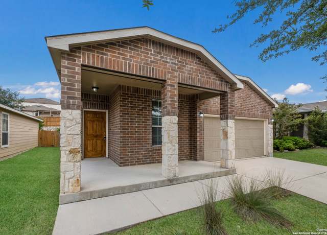 Property at 7631 Paraiso Pt, Boerne, TX 78015, 3 beds, 2 baths