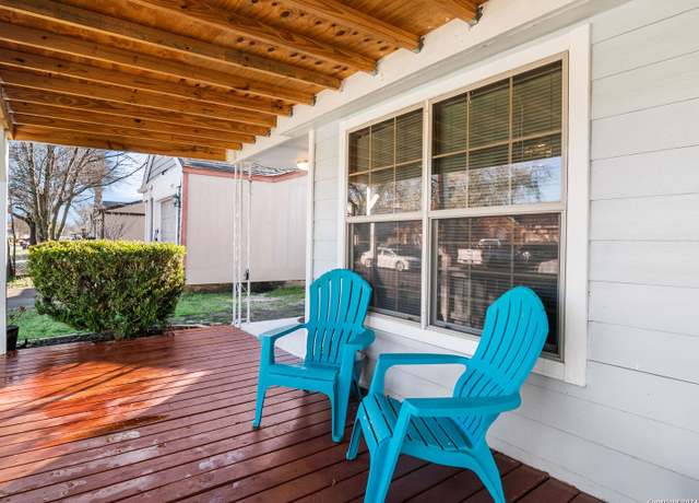 Property at 9912 Village Briar, San Antonio, TX 78250-5708, 3 beds, 1 bath