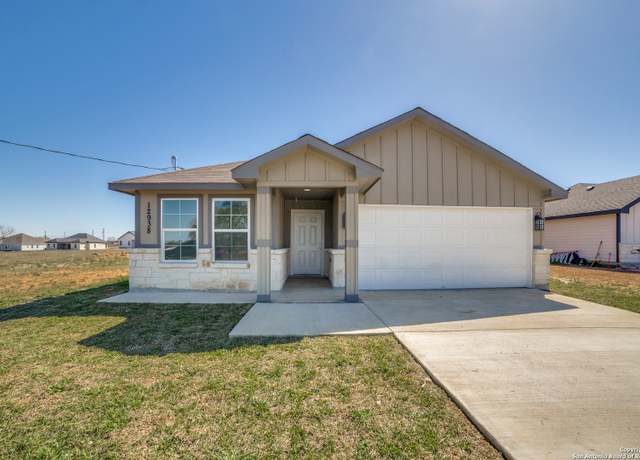 Property at 12938 Prosperidad Ln, Atascosa, TX 78002, 4 beds, 2 baths
