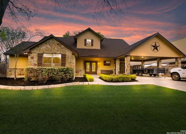 Property at 315 E Klein, New Braunfels, TX 78130, 4 beds, 3 baths