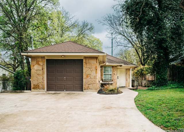 Property at 203 S Creek, Fredericksburg, TX 78624, 3 beds, 2 baths