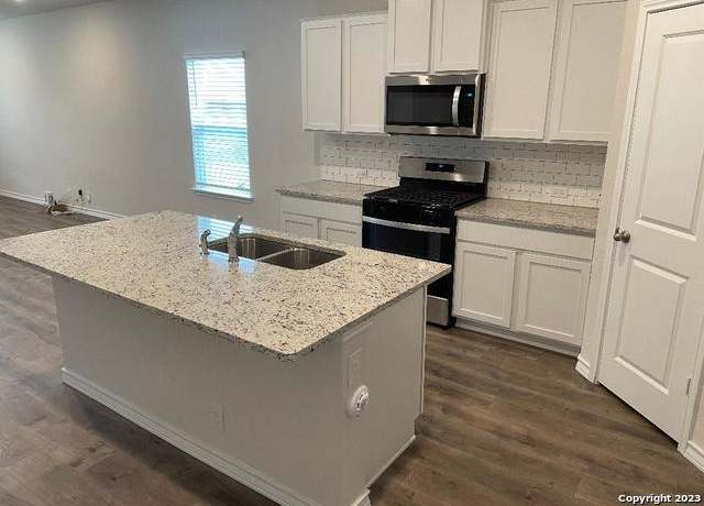 Property at 21328 Ruby Crk, San Antonio, TX 78266, 4 beds, 2.5 baths