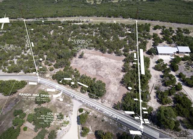 Property at 570 Ranch Rim Dr W, Ingram, TX 78025