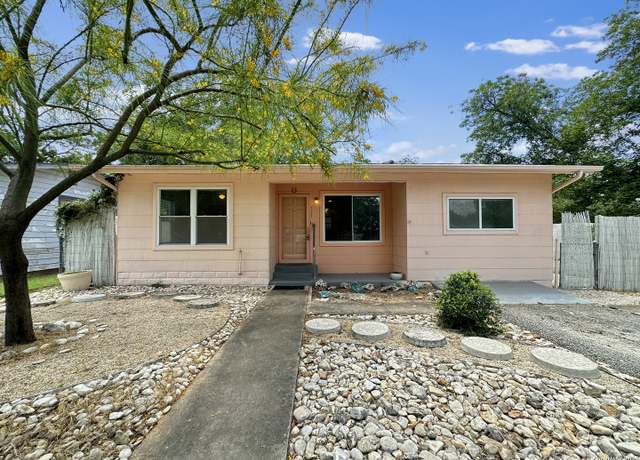 Property at 737 N Central, New Braunfels, TX 78130, 3 beds, 2 baths