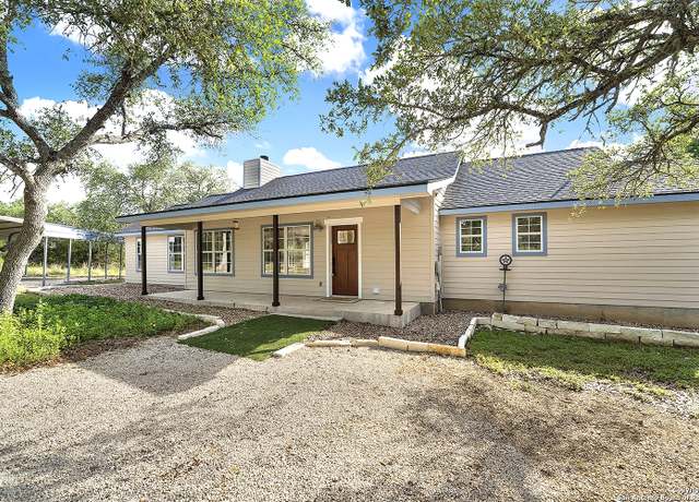 Property at 661 Abels Way, Canyon Lake, TX 78133, 3 beds, 2.5 baths