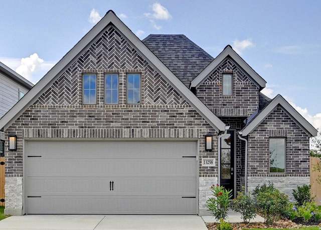 Property at 13258 Klein Pr, San Antonio, TX 78253, 3 beds, 2.5 baths