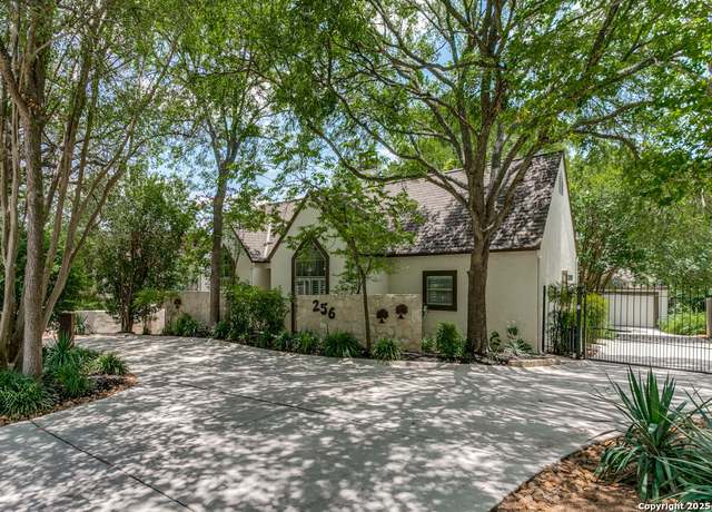 Property at 256 Montclair, TX 78209, 4 beds, 4 baths