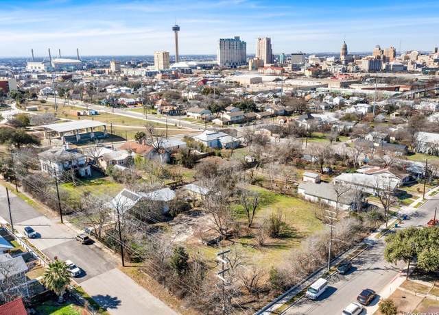 Property at 931 N Olive, San Antonio, TX 78202