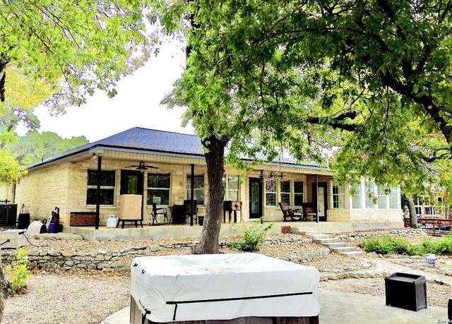 Property at 342 Brooklynn Ln, Canyon Lake, TX 78133-6031, 3 beds, 2 baths