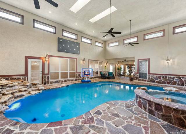 Property at 20725 Wahl, San Antonio, TX 78266, 5 beds, 5.5 baths