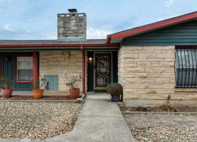Property at 158 E Arrowhead Dr, San Antonio, TX 78228-2401, 4 beds, 2 baths