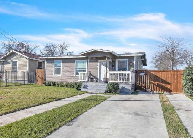 Property at 323 Continental, San Antonio, TX 78228-4708, 3 beds, 2 baths