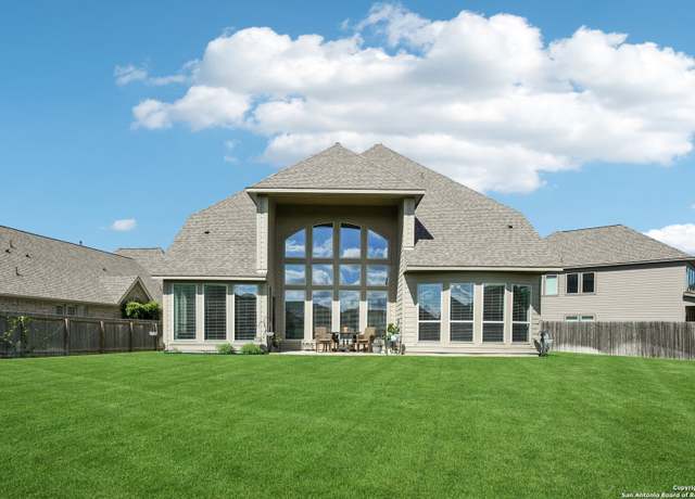 Property at 14623 Hallows Grv, San Antonio, TX 78254, 5 beds, 4.5 baths