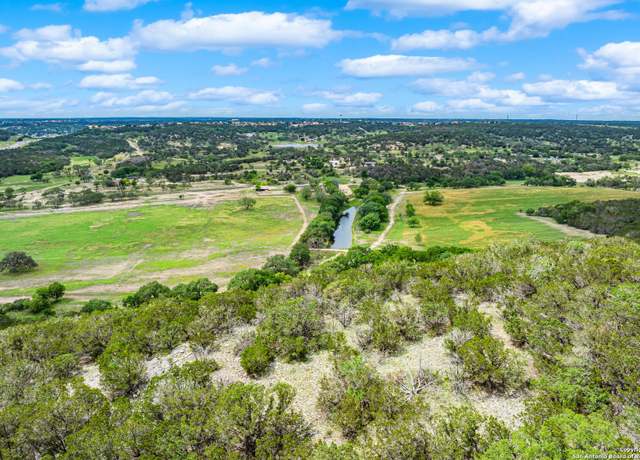 Property at 200 Countless Views Dr, Kerrville, TX 78028