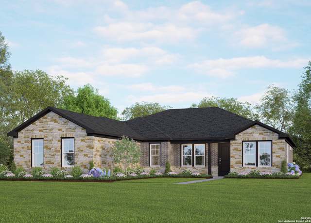 Property at 608 Poe Pkwy, Castroville, TX 78009, 3 beds, 2.5 baths