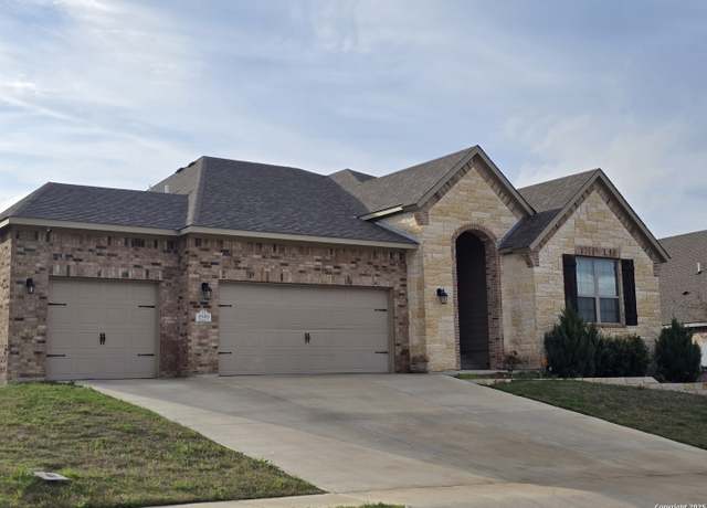 Property at 1949 Horatio St, TX 76559, 3 beds, 2.5 baths