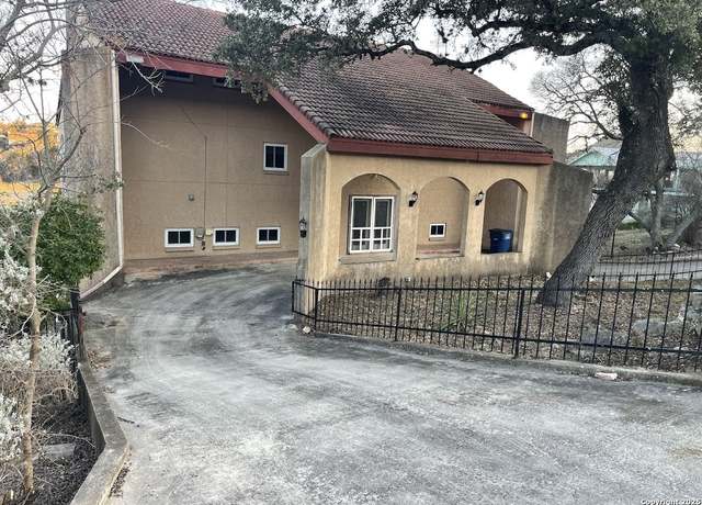 Property at 2174 Connie Dr, Canyon Lake, TX 78133-5258, 3 beds, 3 baths