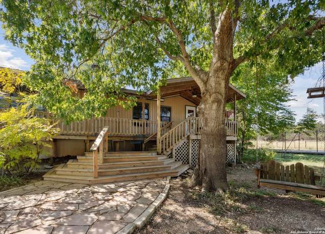Property at 163 Oak Forest Ln, Lakehills, TX 78063, 3 beds, 2 baths