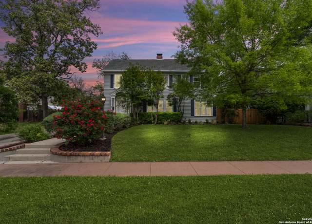 Property at 327 W Summit Ave, San Antonio, TX 78212-2807, 4 beds, 2.5 baths