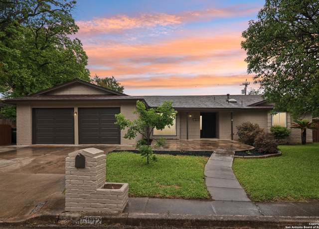 Property at 15802 Horse Creek St, San Antonio, TX 78232-2710, 3 beds, 2 baths