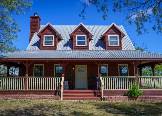 Property at 2434 Warncke, La Vernia, TX 78121, 3 beds, 2 baths