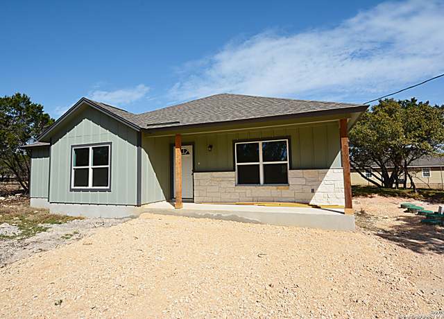 Property at 3159 Western Skies Dr, Spring Branch, TX 78070, 3 beds, 2 baths