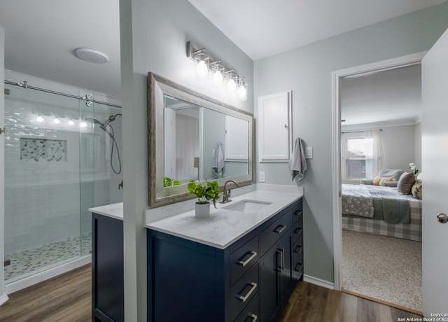 Property at 2941 Candleberry Dr, Schertz, TX 78154-3734, 4 beds, 2.5 baths