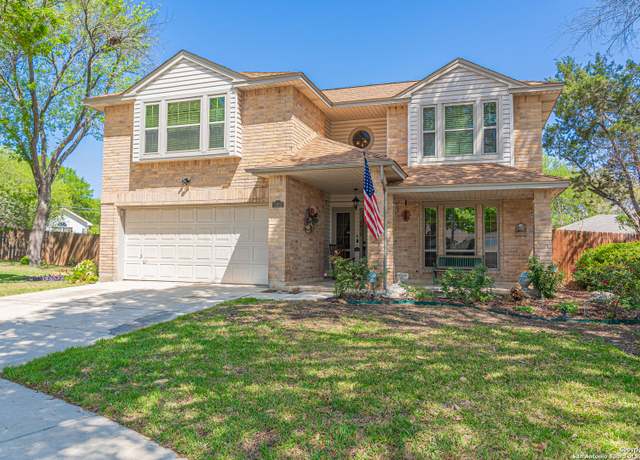 Property at 2812 Kingsland Cir, Schertz, TX 78154, 3 beds, 2.5 baths