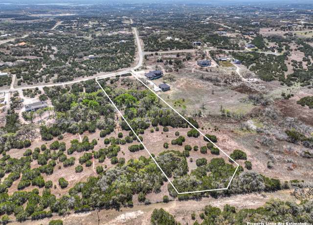 Property at 327 Vista View Pl, Spring Branch, TX 78070