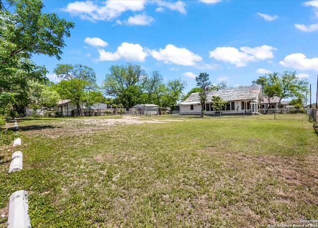 Property at 2121 Leal, San Antonio, TX 78207