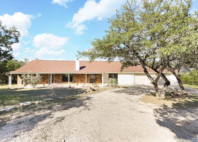 Property at 540 Soft Wind, Canyon Lake, TX 78133, 3 beds, 17 baths