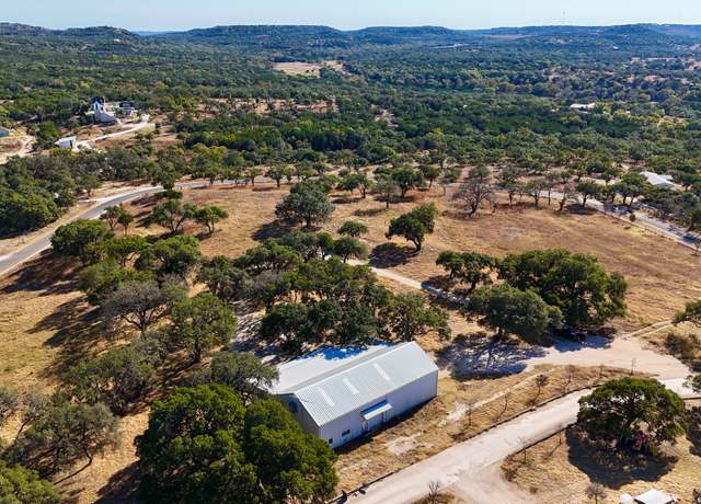 Property at 111 Poehnert Rd, Boerne, TX 78006