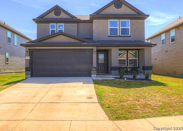 Property at 417 Briarfield, Seguin, TX 78155, 5 beds, 3.5 baths